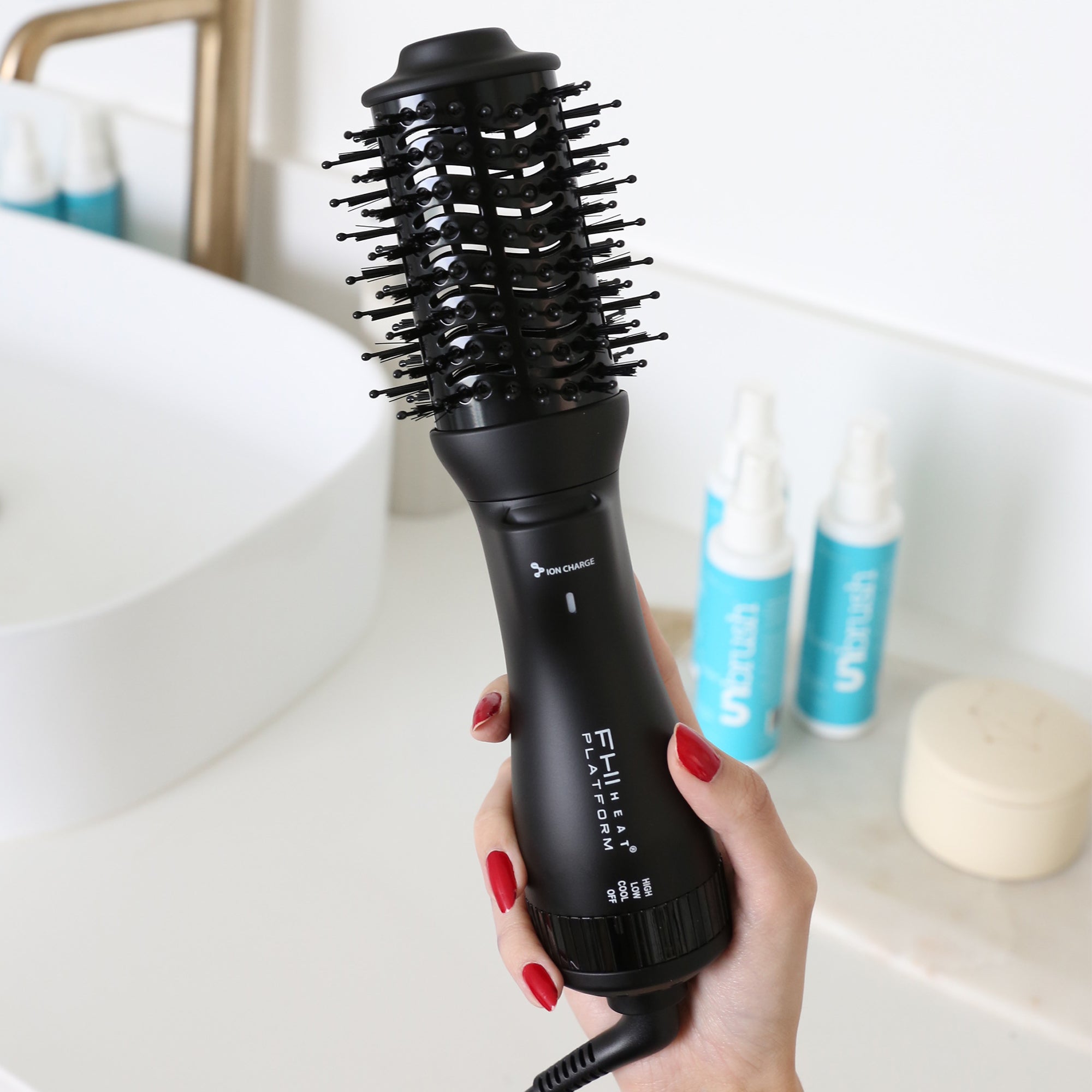 Platform Blowout Brush