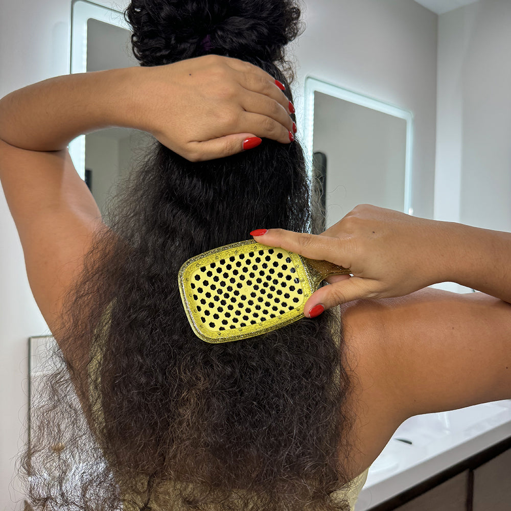 Unbrush Yellow Glitter Model 