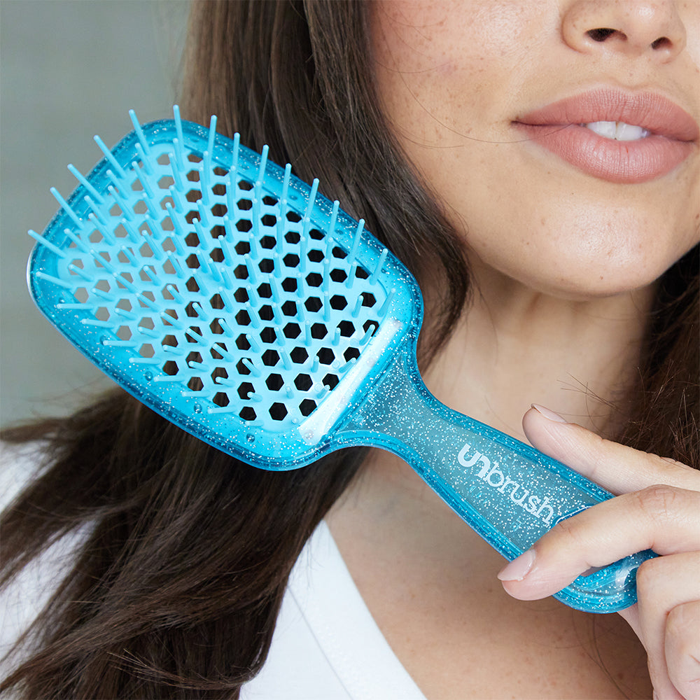 Unbrush blue glitter lifestyle