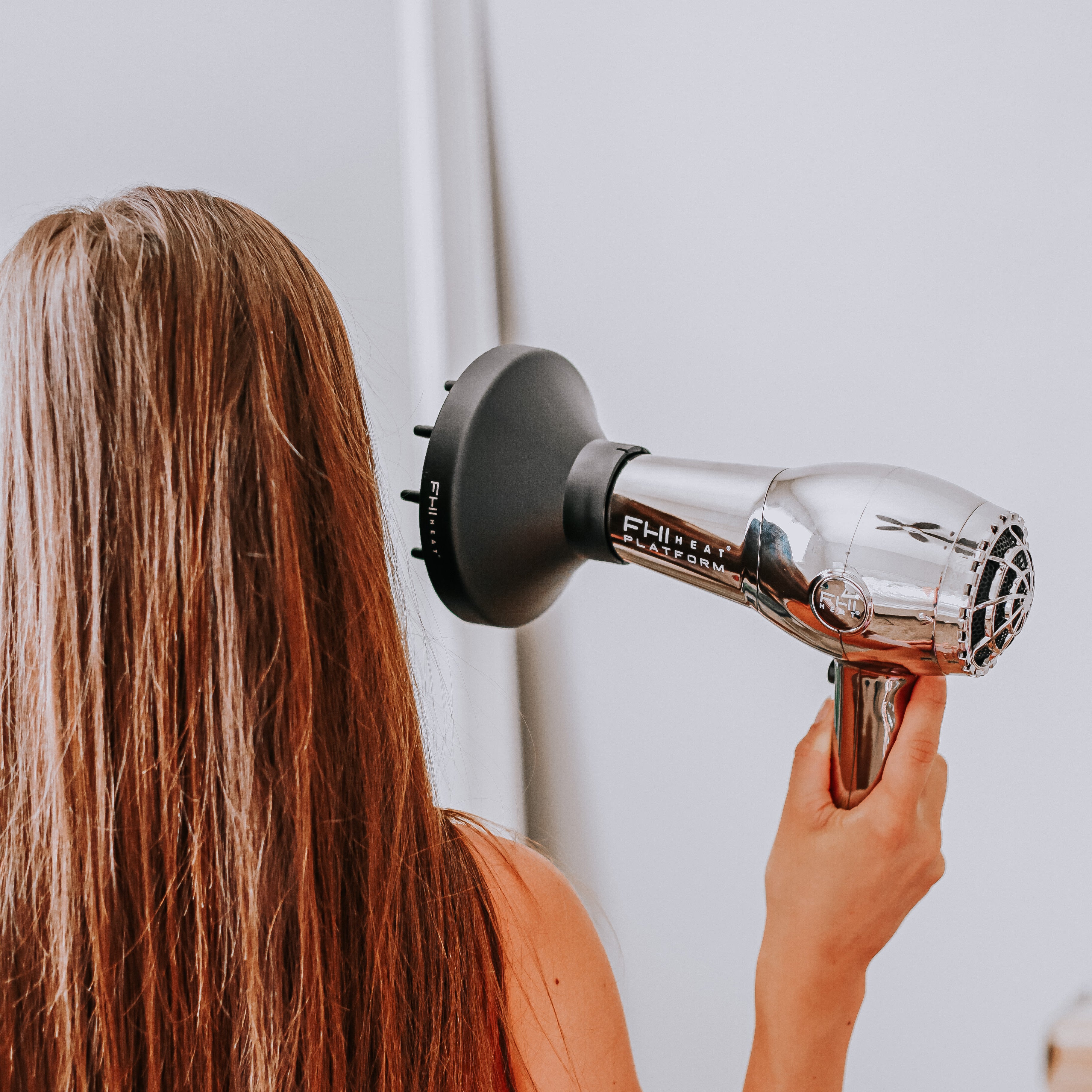 Platform 1900 Nano Lite Pro Hair Dryer: Chrome – FHI Heat Pro