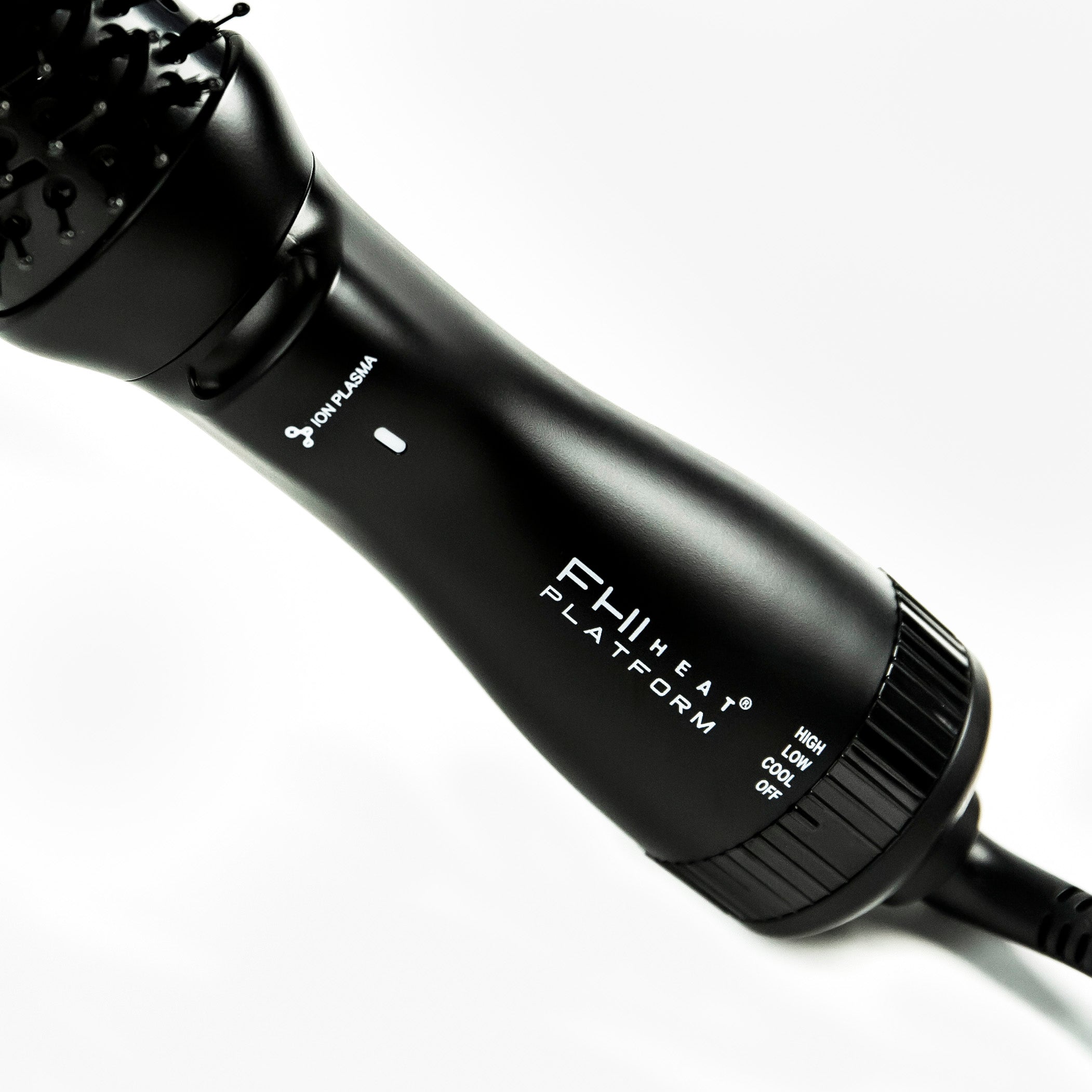 Platform Blowout Brush